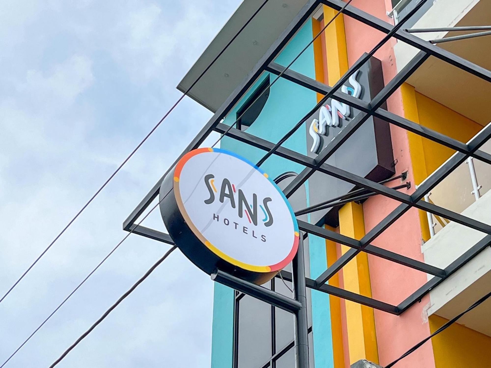 Sans Hotel Premiere Majapahit סמאראנג מראה חיצוני תמונה