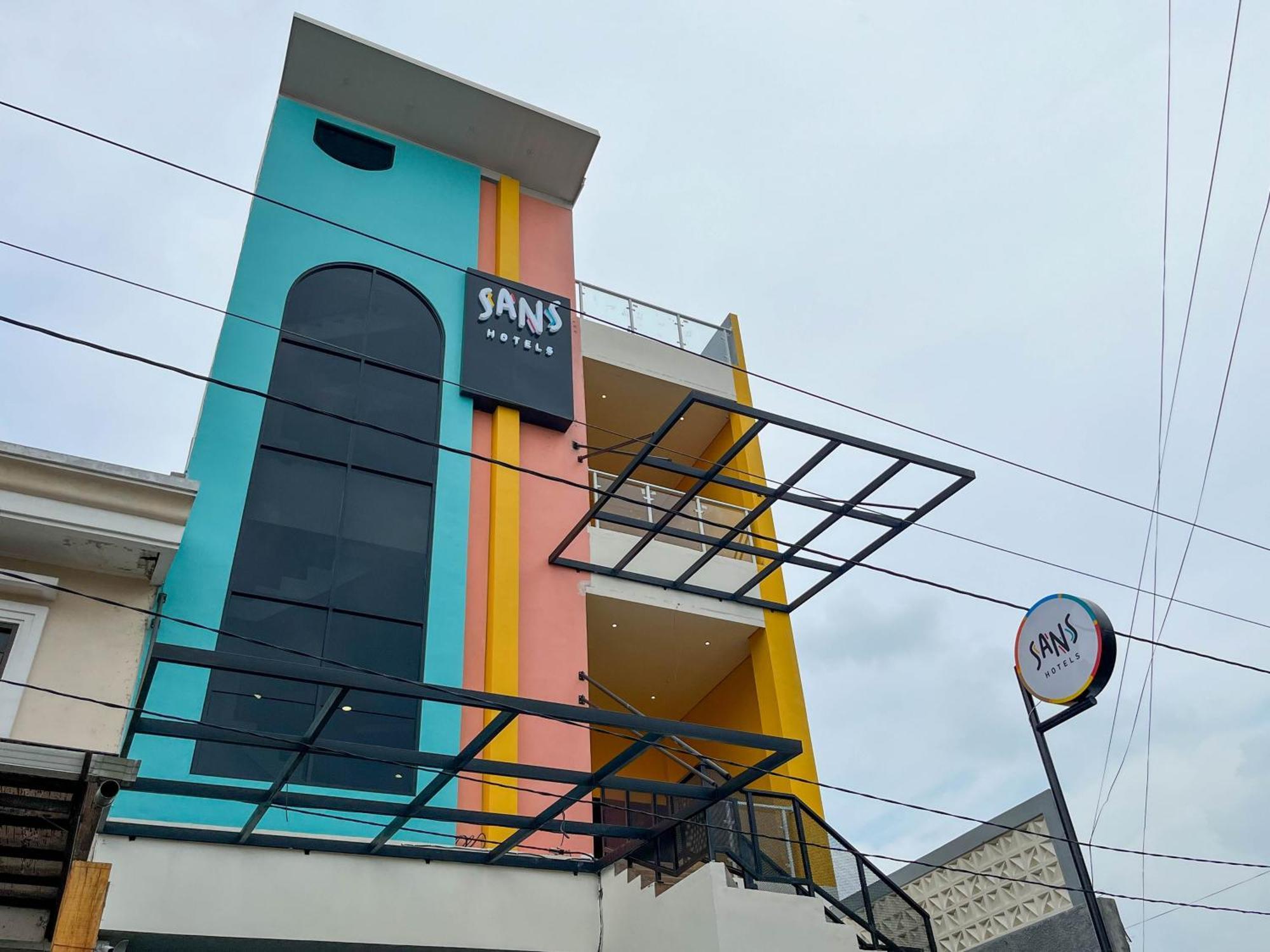 Sans Hotel Premiere Majapahit סמאראנג מראה חיצוני תמונה